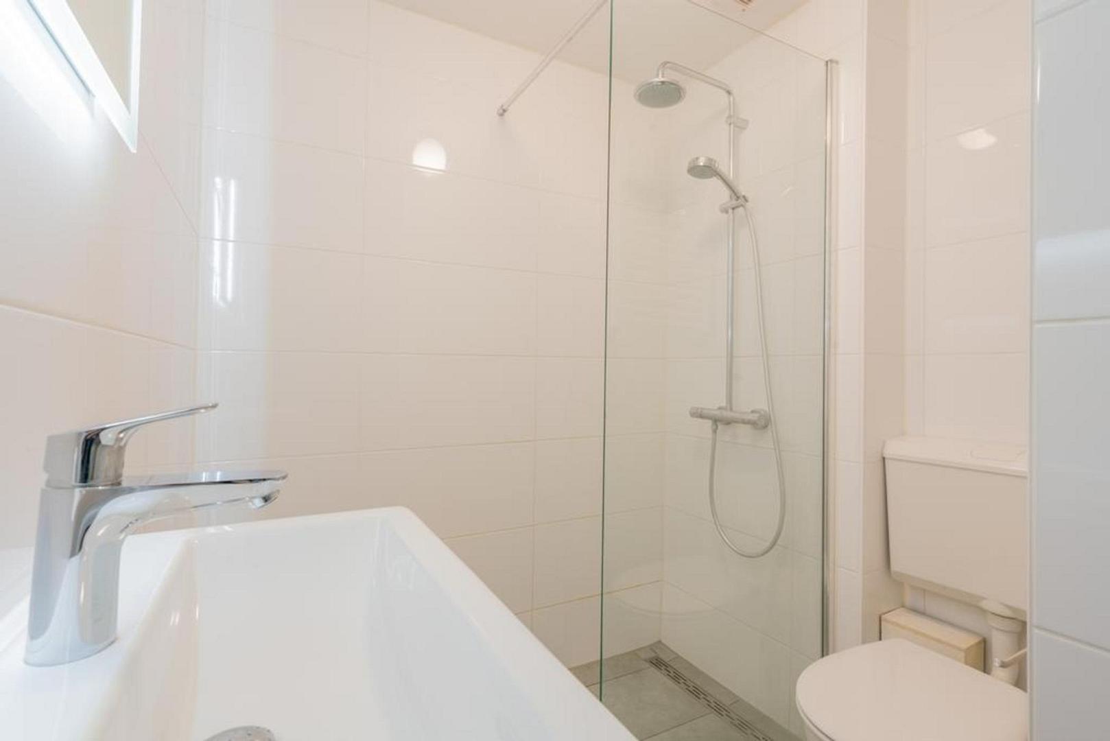 Appartement te huur: Witte de Withstraat 178-2, Amsterdam