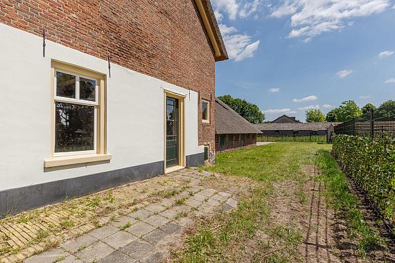 Nieuw-Loosdrechtsedijk 87