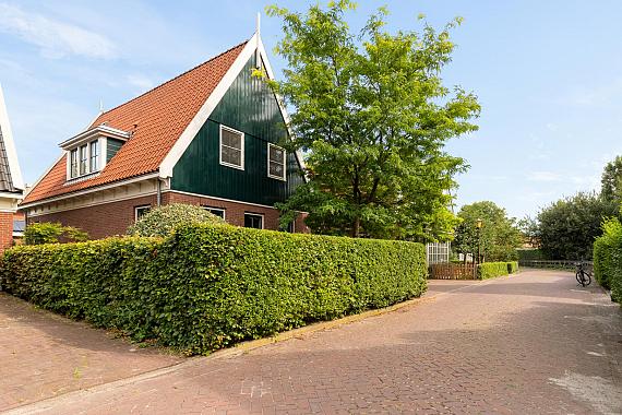 Bavinkhof 8