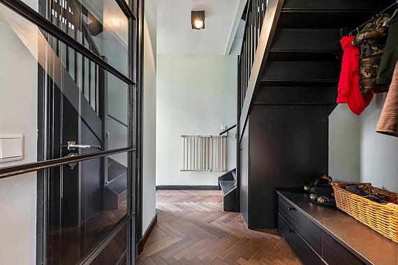 Salonrijtuigstraat 1
