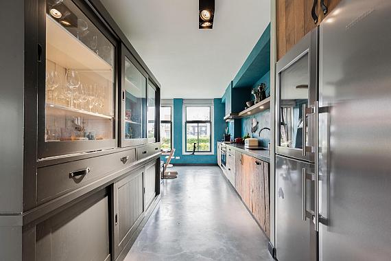 Salonrijtuigstraat 1