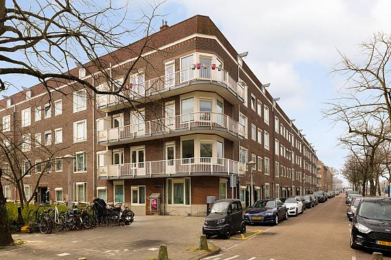 Haarlemmerweg 577 1