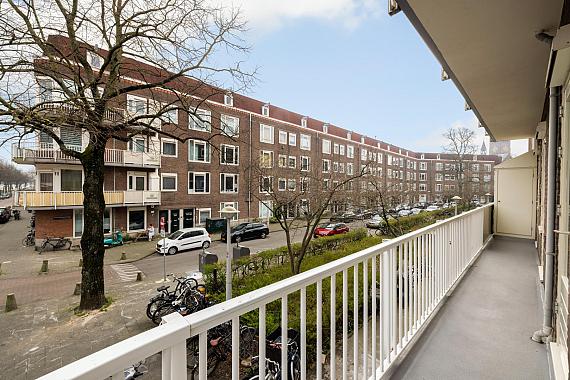 Haarlemmerweg 577 1
