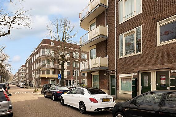 Haarlemmerweg 577 1