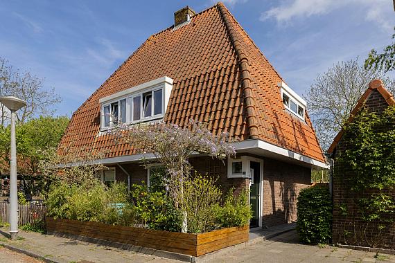 Zwaagstraat 32