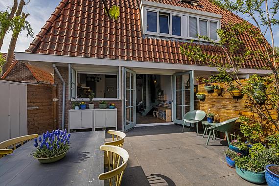 Zwaagstraat 32