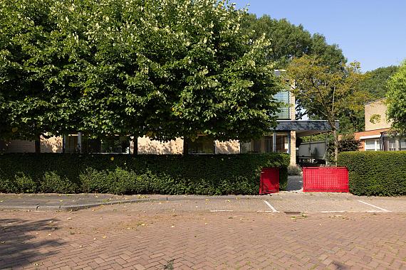 De Roos van Dekama 1