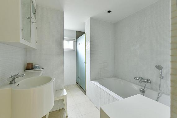 De Roos van Dekama 1