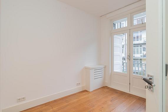 Pieter van der Doesstraat 42 2