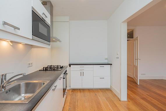 Pieter van der Doesstraat 42 2