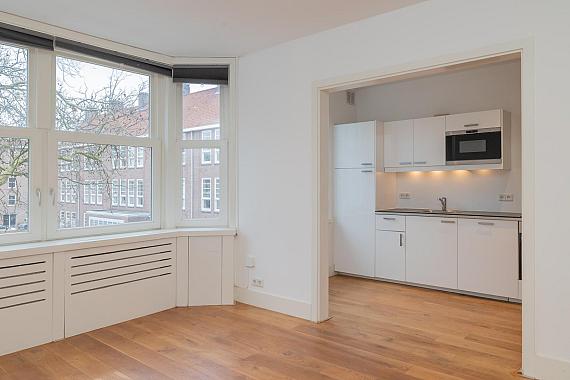 Pieter van der Doesstraat 42 2