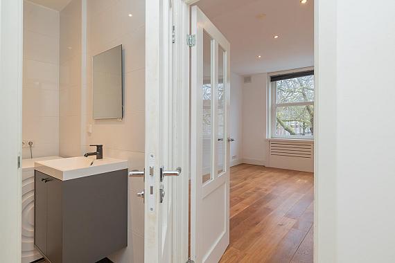 Pieter van der Doesstraat 42 2