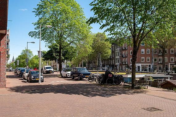 Van Houweningenstraat 64 1
