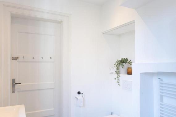 Van Houweningenstraat 64 1