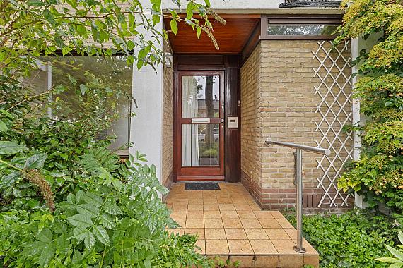 Burgemeester Bickerstraat 57