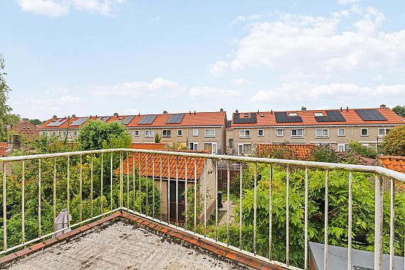 Burgemeester Bickerstraat 57