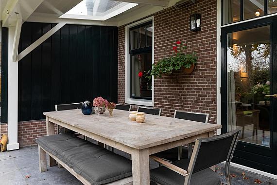Dorpsstraat 9