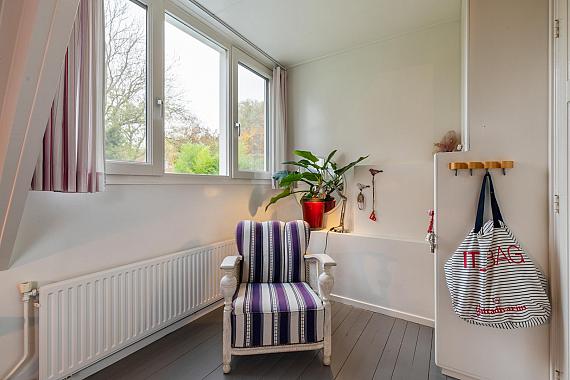 Dorpsstraat 9