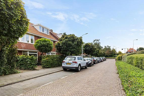 Graaf Aelbrechtlaan 15